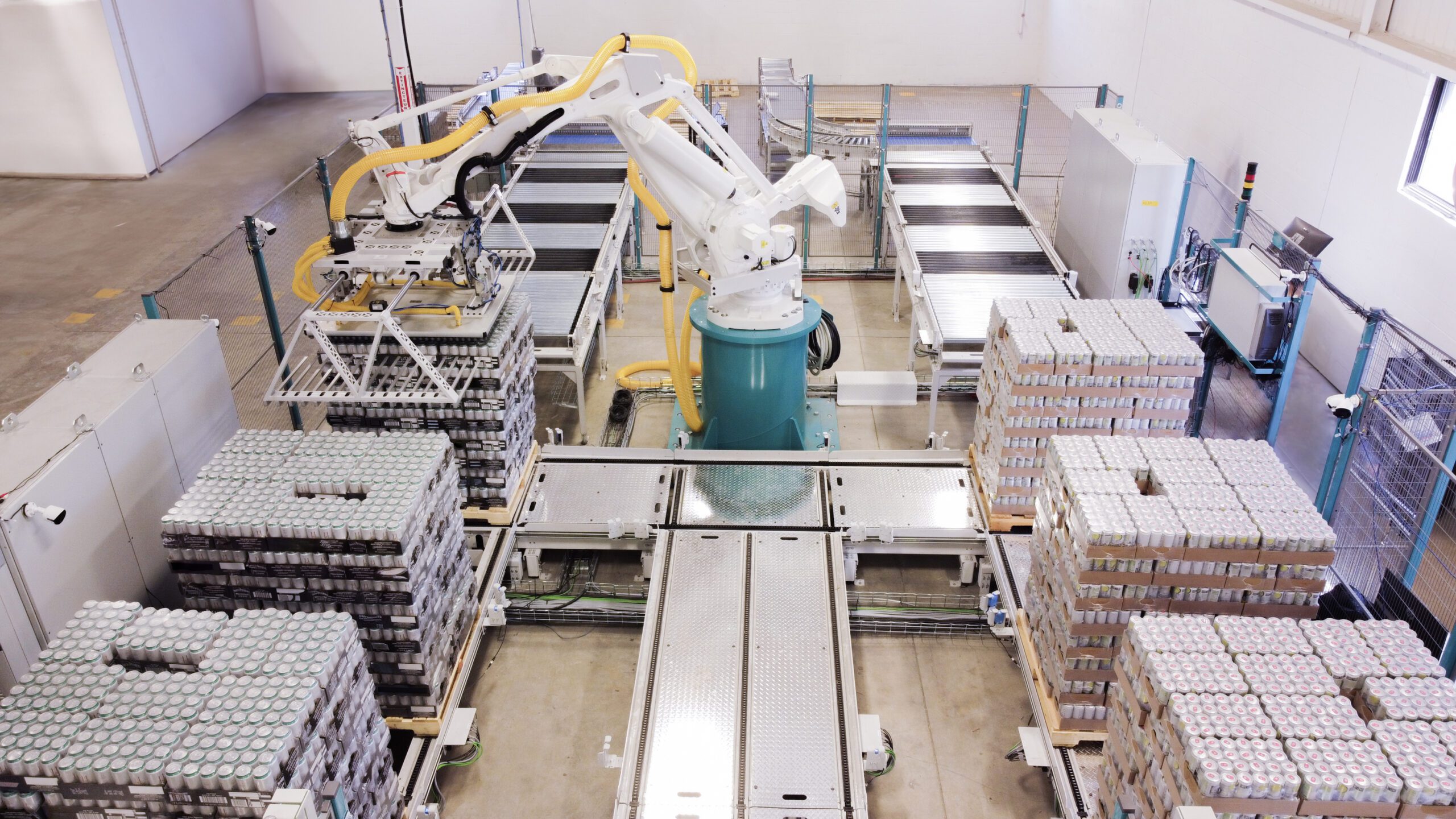 Robotic Depalletizing solution for warehouse automation technologies